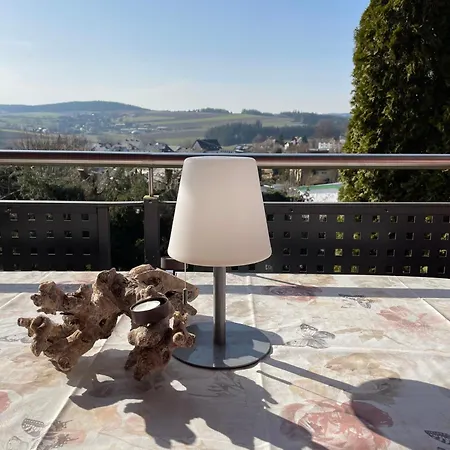 Schöne In Schauenstein-hof Im Frankenwald Mit Loggia 100qm Apartment *