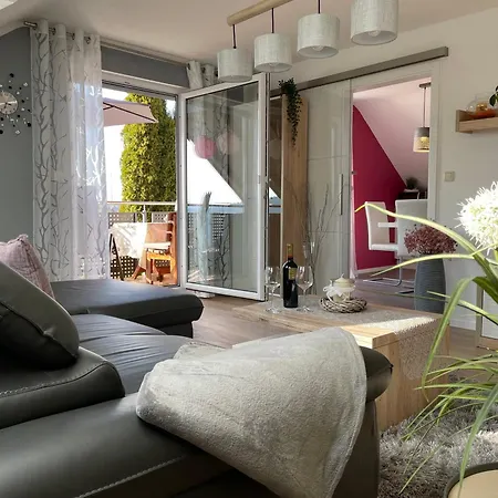 Schöne In Schauenstein-hof Im Frankenwald Mit Loggia 100qm * Schauenstein